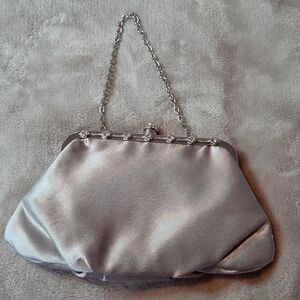 Mariell silver gray clutch